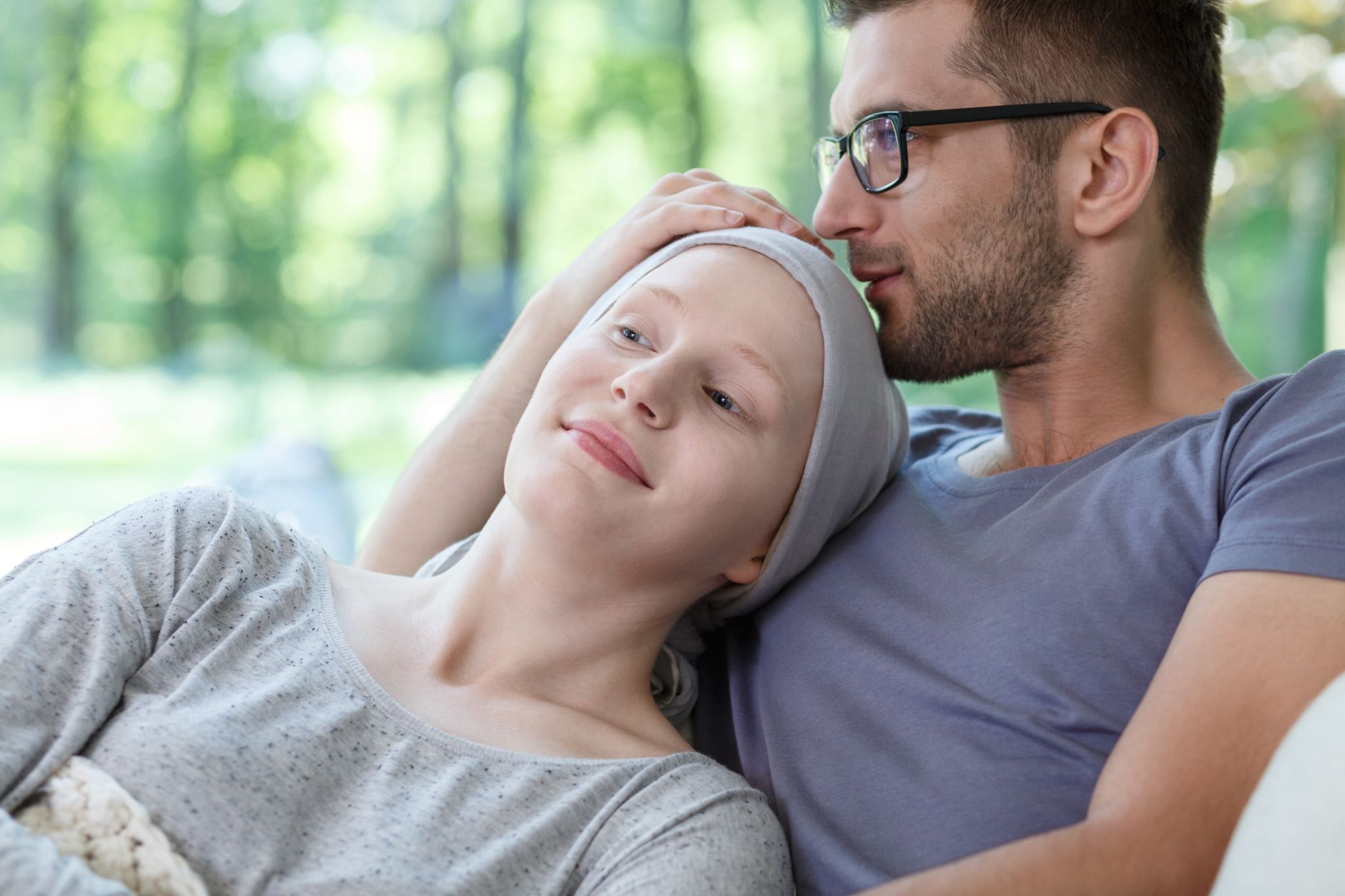 Couple et cancer : comment surmonter l’épreuve à deux ?